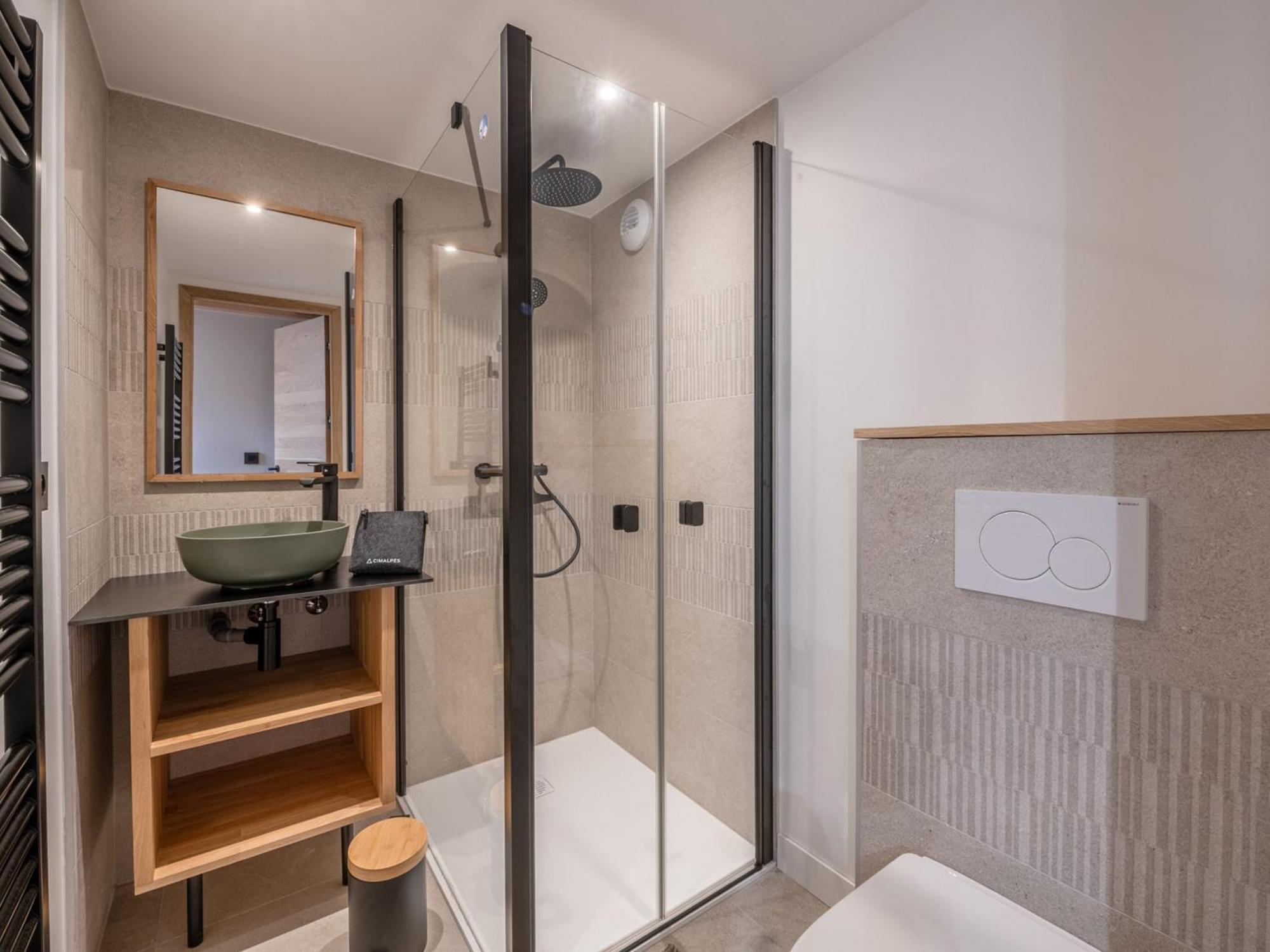 Spacieux A Avec Jacuzzi Et Parking, Animaux Acceptes - Fr-1-343-259 Chalet *